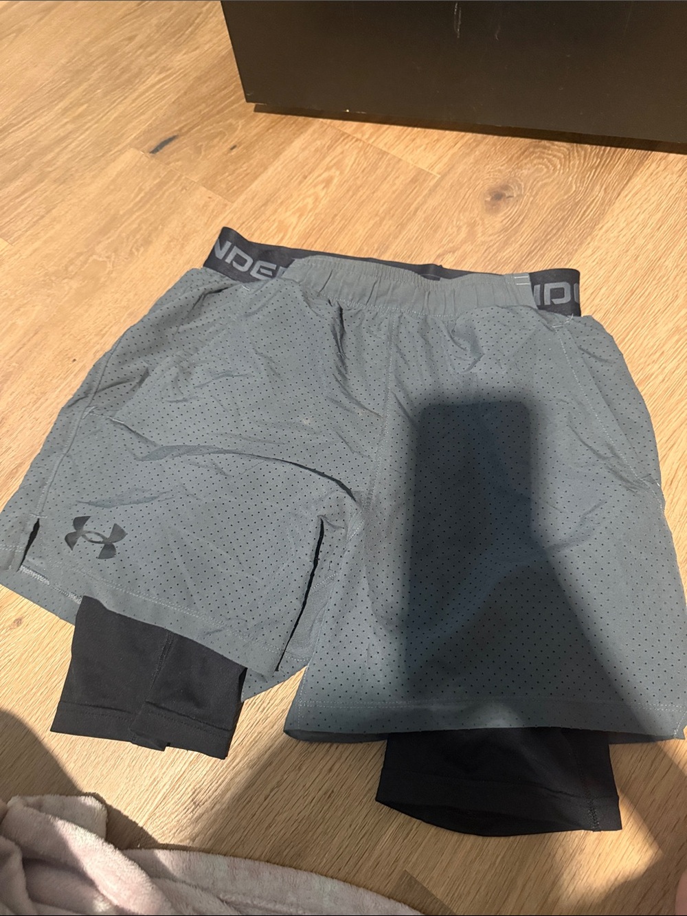 Under Armour Men’s Gray Perforated 2-in-1 Training Shorts